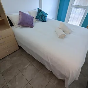 https://hoxton-shoreditch-rooms.brighton-hotels-england.com